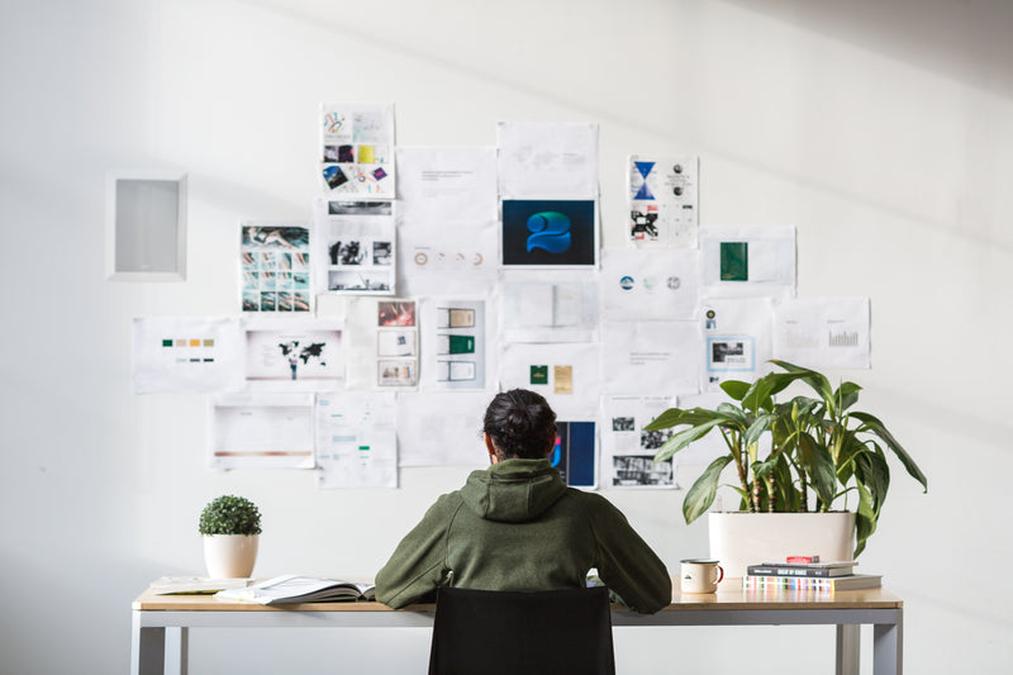 designer at desk - Image of Local SEO, local marketing campaign designer at desk - Image of Local SEO, "local marketing campaign"