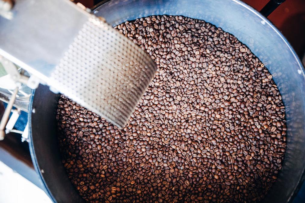 large batch of coffee in roaster - Image of Digital Marketing, Local SEO best practices large batch of coffee in roaster - Image of Digital Marketing, "Local SEO best practices"